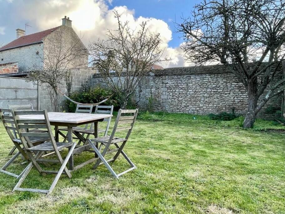 Charmante Maison De 110M2 Situee A Luc A 800 M De La Mer Luc-sur-Mer Eksteriør billede